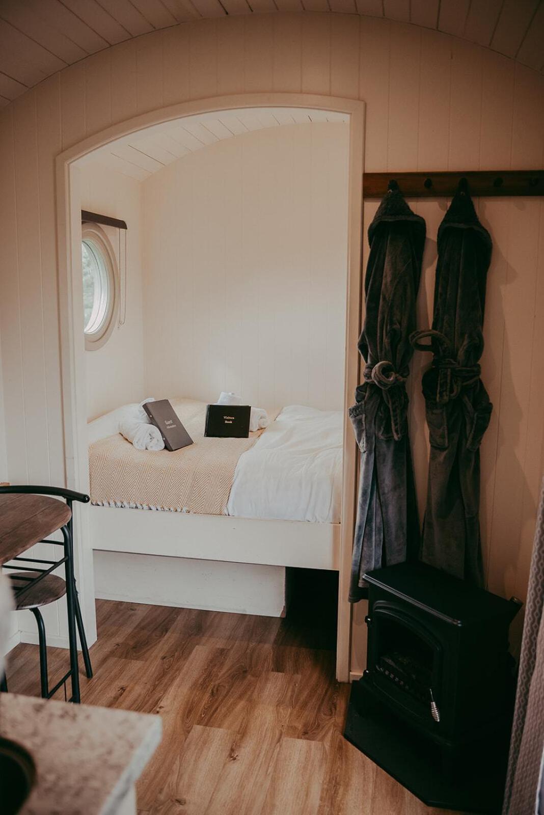 The Wilson Arms Bed & Breakfast Torver Room photo